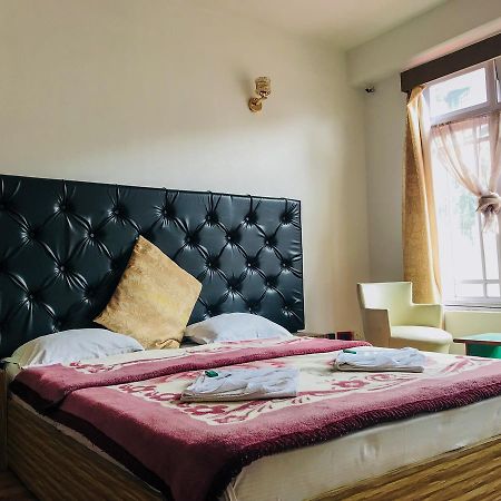 Namdul Residency Hotel Гангток Екстериор снимка