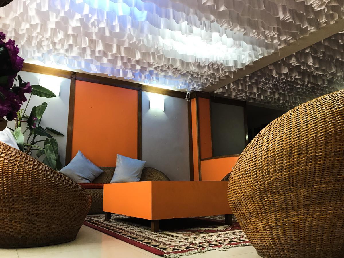 Namdul Residency Hotel Гангток Екстериор снимка