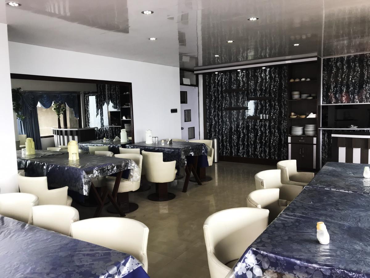 Namdul Residency Hotel Гангток Екстериор снимка