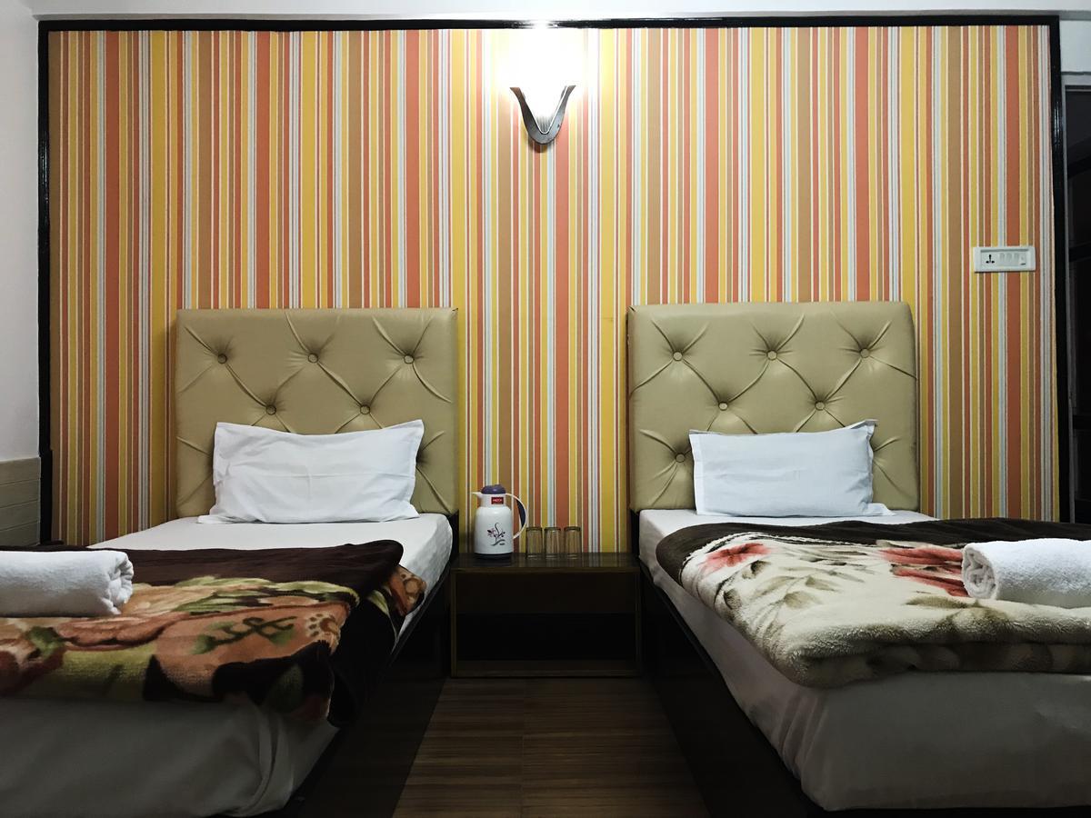 Namdul Residency Hotel Гангток Екстериор снимка